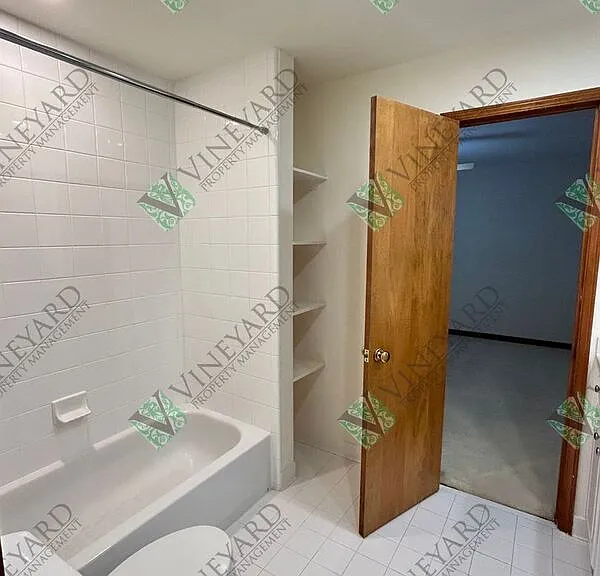 115 Nesbit Ferry Pl — Photo 25