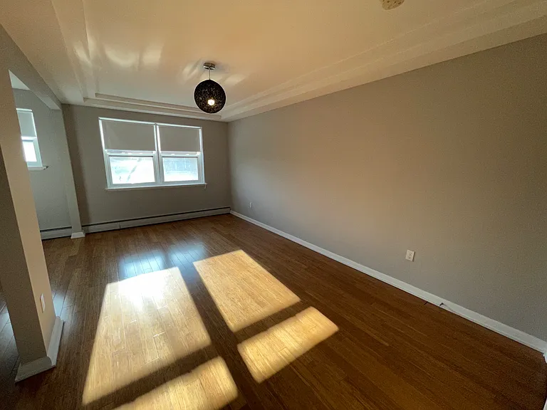 340 Cooper St #24 — Photo 11