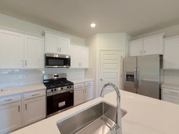 330 Ashland Dr SW, Hanceville, AL 35077