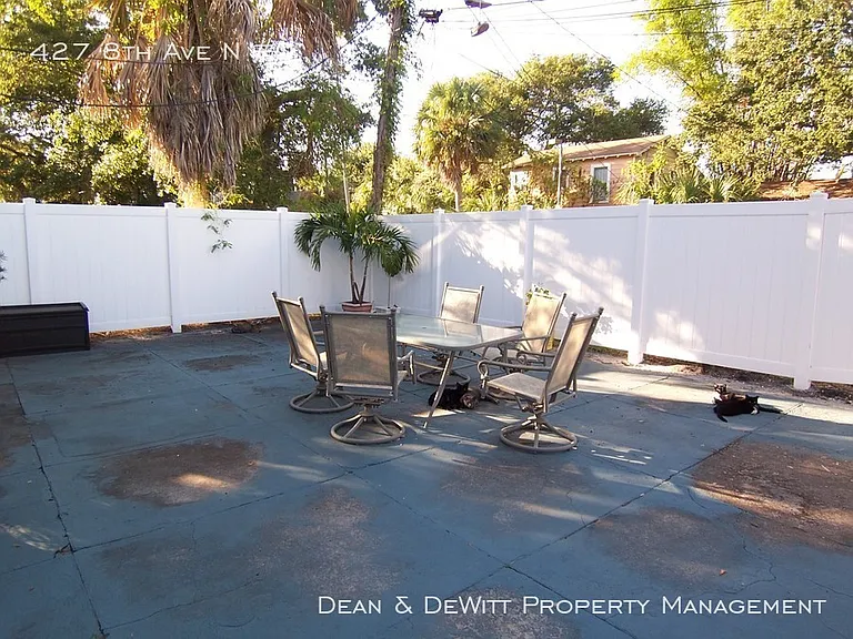 427 8th Ave N #9 — Photo 10