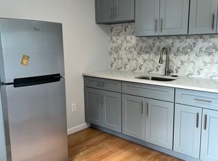 3557B 163rd St, Flushing, NY 11358