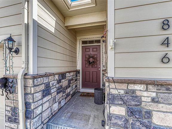 3rd image of 846 Freestone St