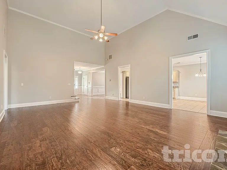 87 Thomas Place Dr — Photo 21