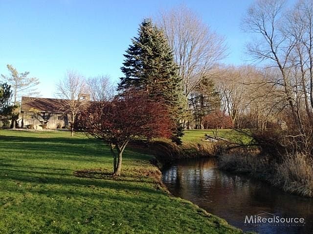2nd image of 71300 Campground Rd