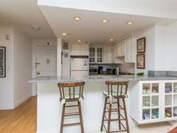 151 Tremont St APT 7B, Boston, MA 02111