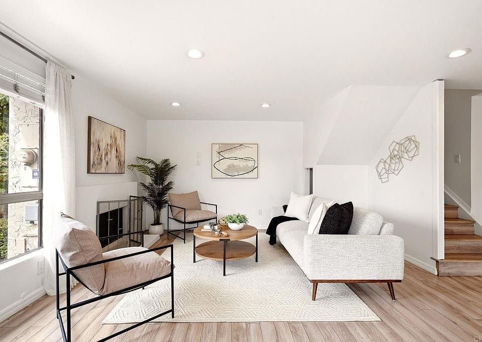 1st image of 270 Rancho Dr Unit A