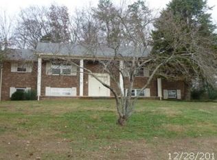 384 Dominion Cir, Knoxville, TN 37934