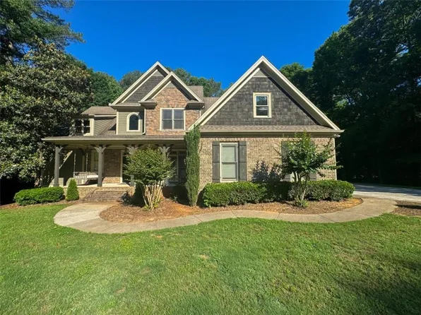 30 Mountain Crest Dr, Oxford, GA 30054