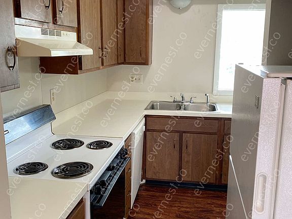 2nd image of 3671 McCarley Dr S