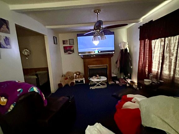 2nd image of 4 Foster Pl