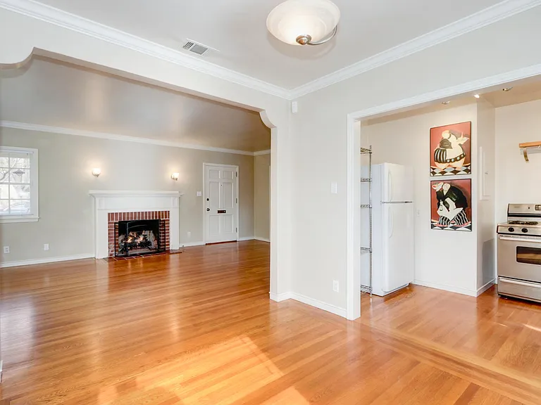 5228 G St — Photo 12