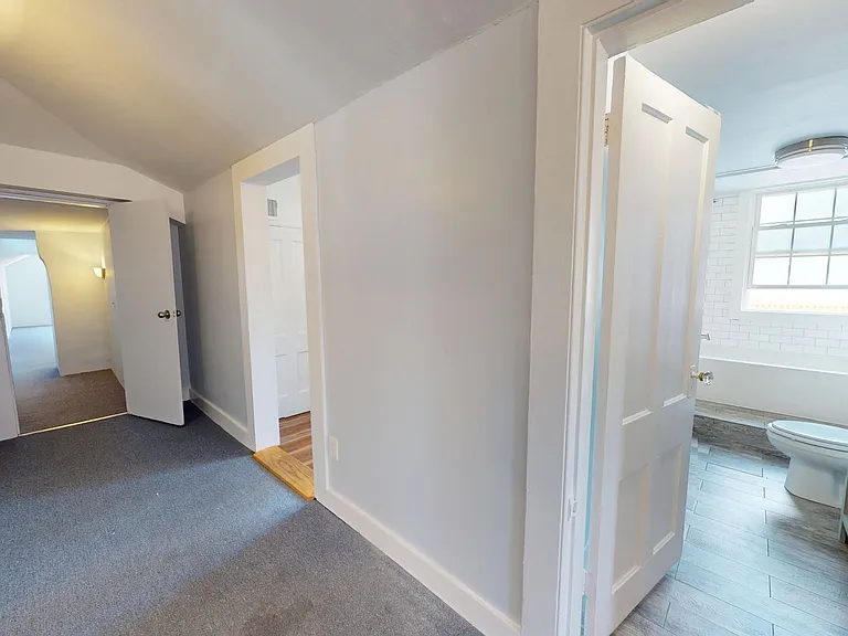 38 Trumbull St — Photo 9
