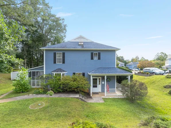 4727 Wren Ct, Charlottesville, VA 22911