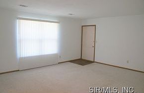 4th image of 209 Lakewood Ct APT 1