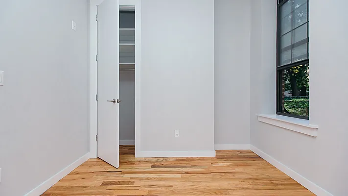 Rented by Nooklyn NYC LLC | media 23