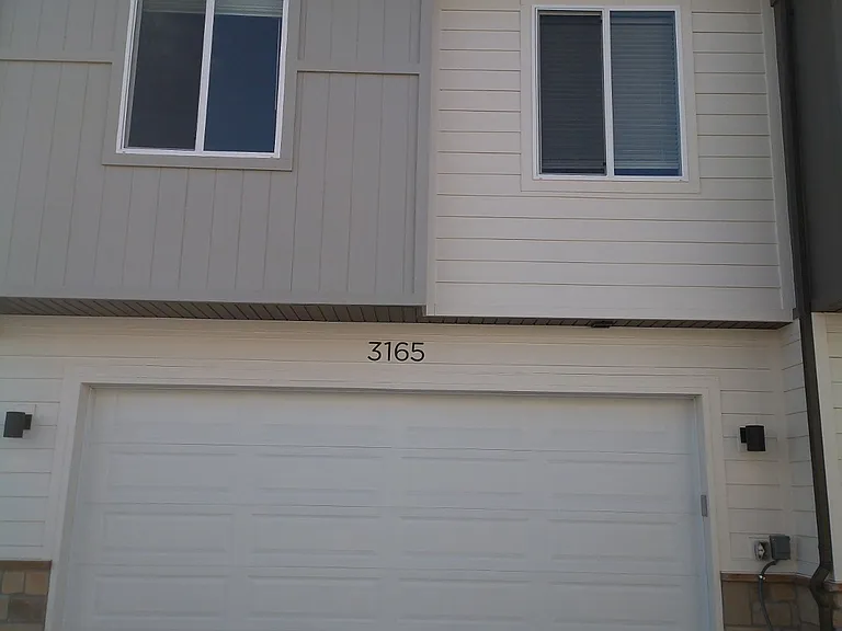 3165 S 350 W — Photo 3