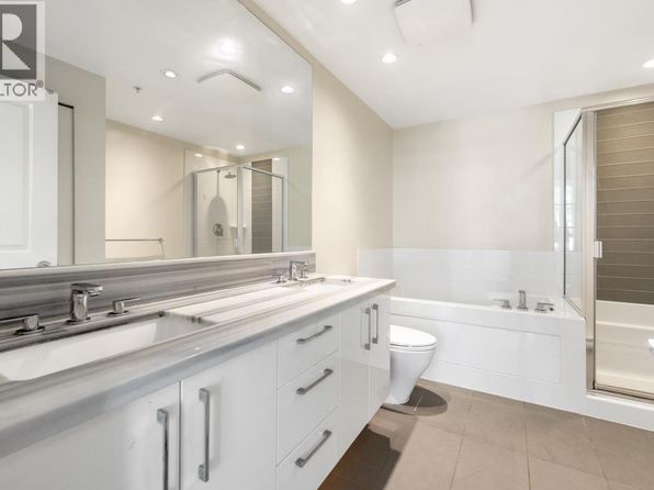 2 bedroom rental in Burnaby — photo 4