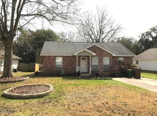 1211 7th St, Long Beach, MS 39560