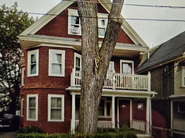 26 Warner St, Somerville, MA 02144