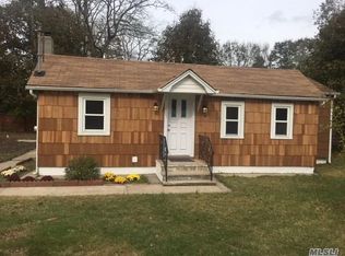 9 Soccer Rd, Mastic Beach, NY 11951