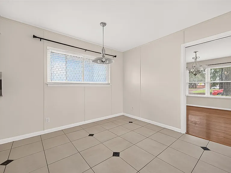 4002 Mischire Dr — Photo 17