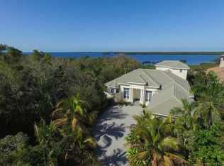 1826 Amberwynd Cir, Palmetto, FL 34221