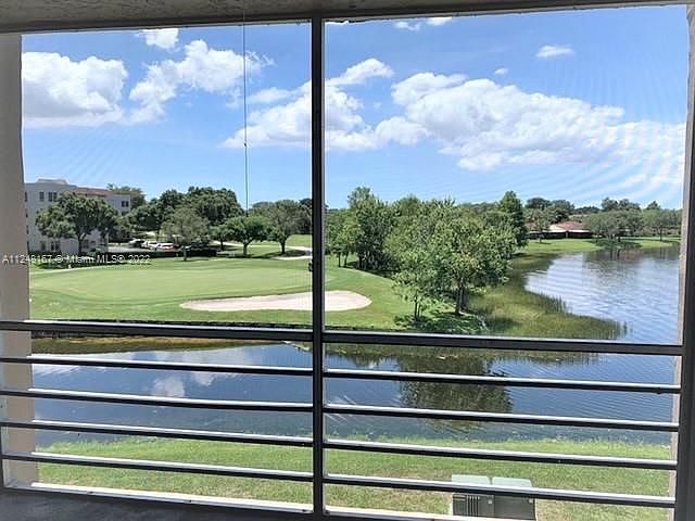 1st image of 9470 Live Oak Pl APT 308
