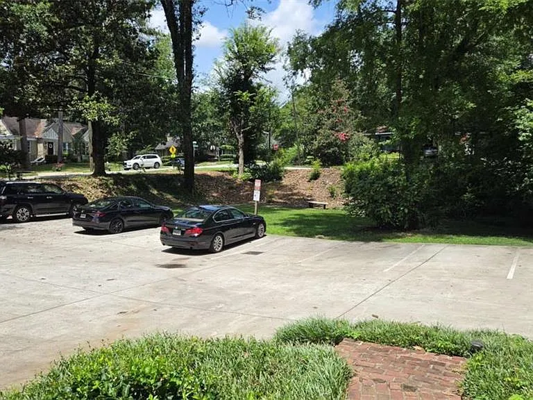 1845 Monroe Dr NE #6 — Photo 20