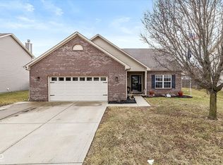 8457 Templederry Dr, Brownsburg, IN 46112