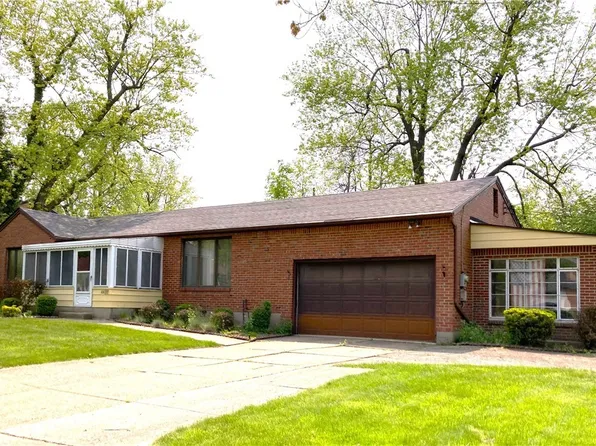 108 Campus Dr E, Buffalo, NY 14226