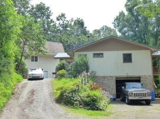 96 Rockledge Overlook Dr, Bryson City, NC 28713
