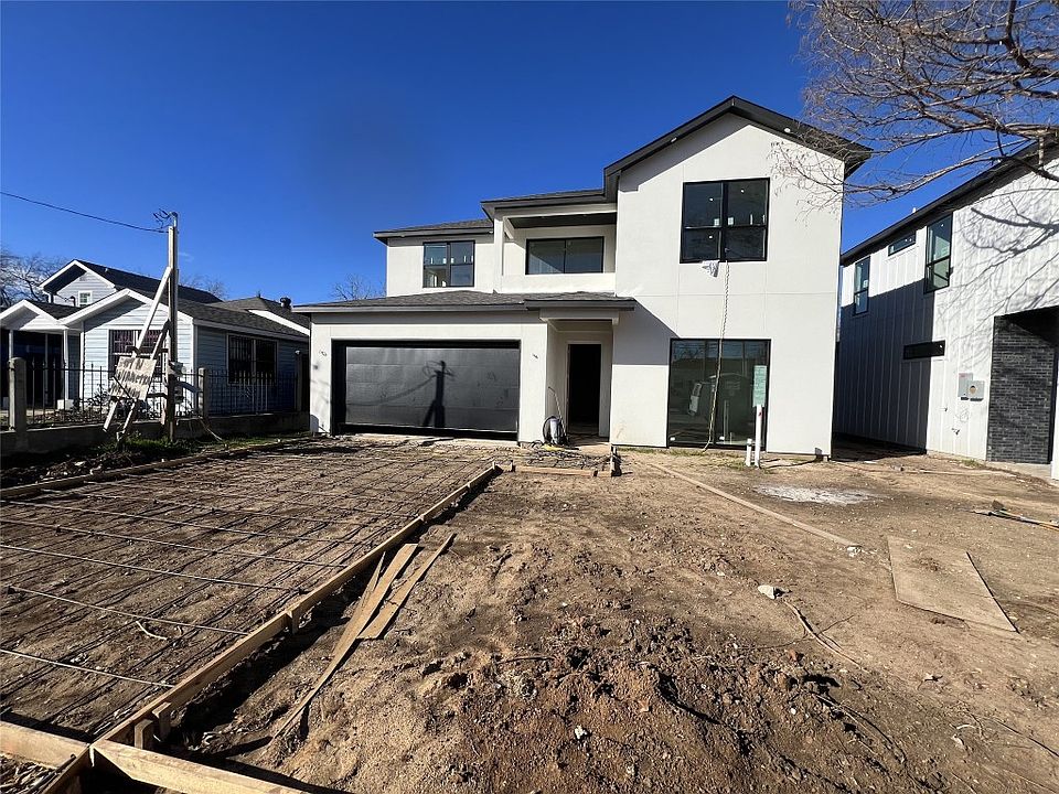 1st image of 3419 N Winnetka Ave