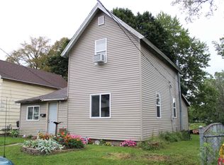 921 Elm St, Huntington, IN 46750