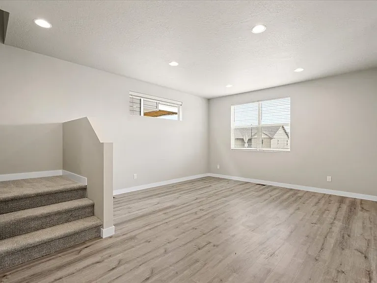 5209 E Hope Ave — Photo 10