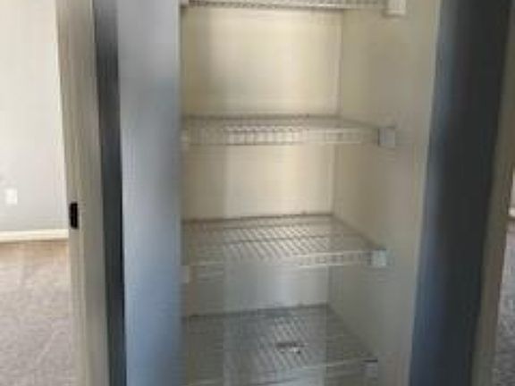 5th image of 517 Ten Point Ln