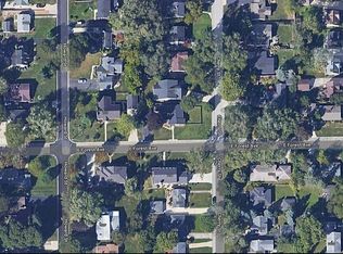 717 E Forest Ave, Wheaton, IL 60187