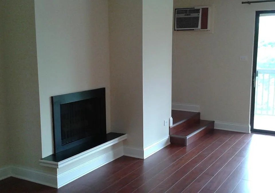 829 S Dwyer Ave