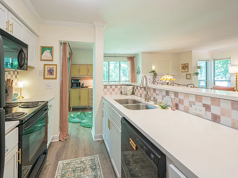 2500 Cranbrook Ln #10 — Photo 14