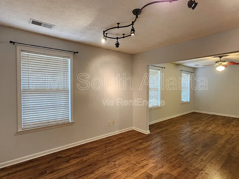 1673 Jackson Sq NW — Photo 40