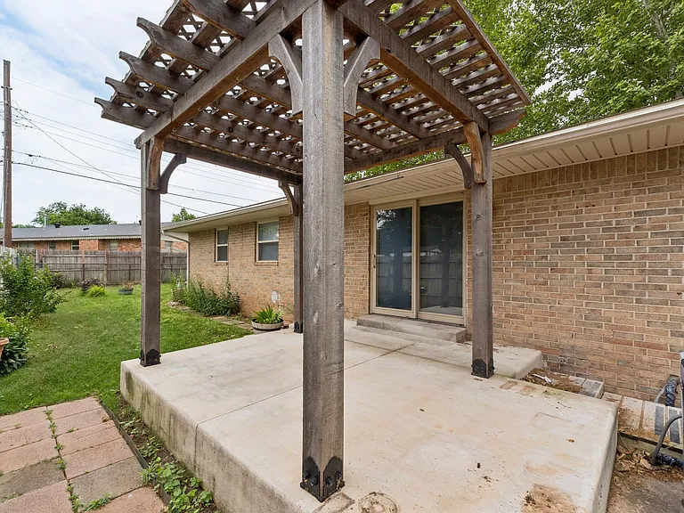101 Oakside Dr — Photo 14