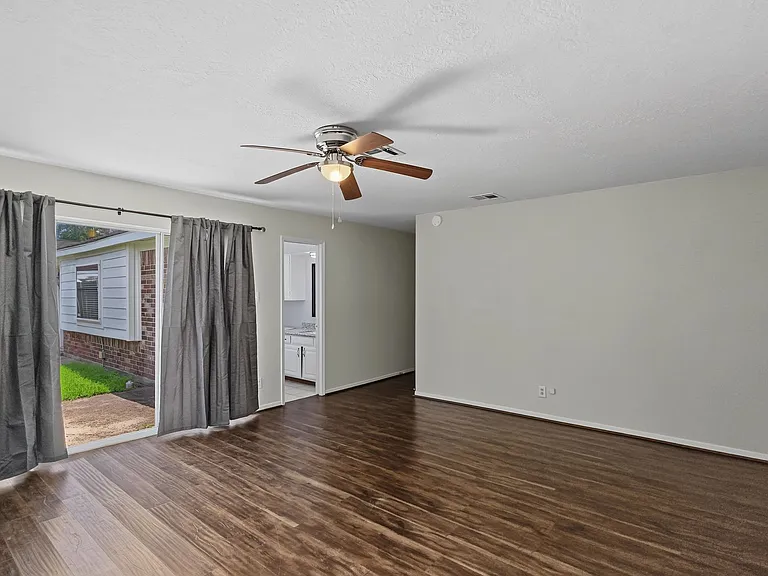 123 Asheboro Dr — Photo 14