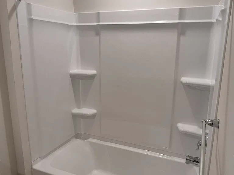 18 Reagan Dr — Photo 14