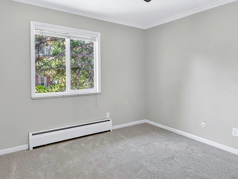 1895 Alpine Ave #E18 — Photo 10