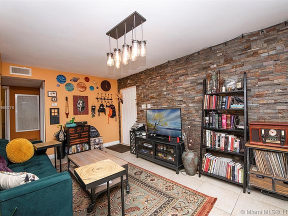 2nd image of 15275 SW 107th Ln APT 114