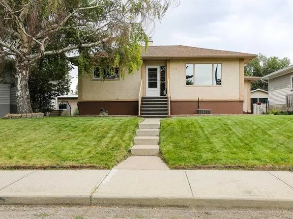 625 W 10th St N, Lethbridge, AB T1H 2E1