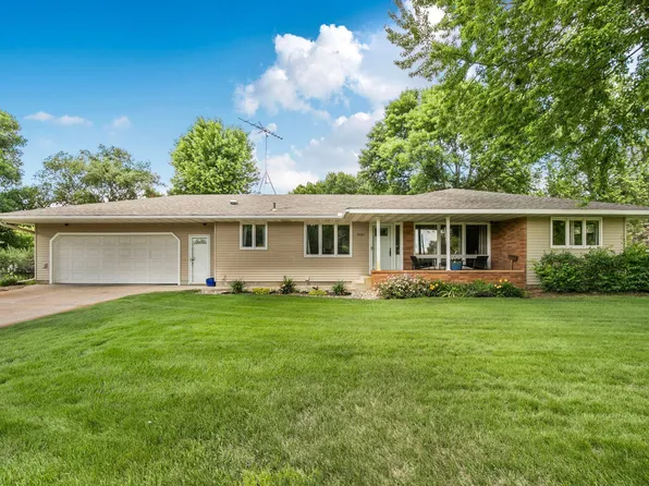 1021 Bromo Ave, Saint Cloud, MN 56303