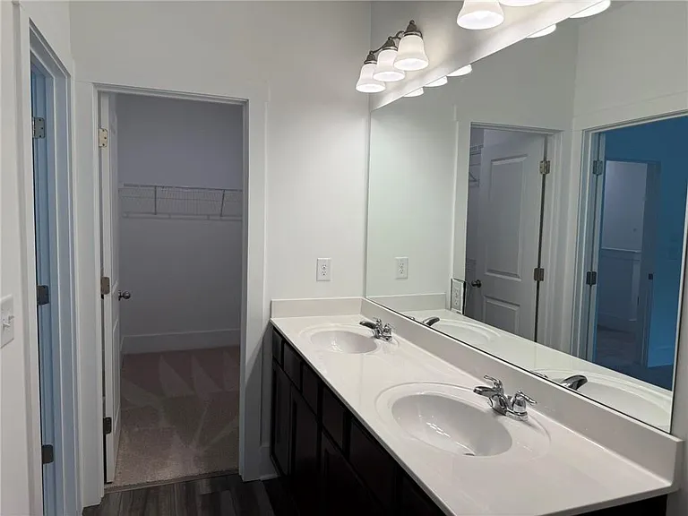 1682 Hannah Ter NW — Photo 12