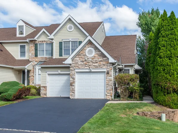 268 Patriot Hill Dr, Basking Ridge, NJ 07920