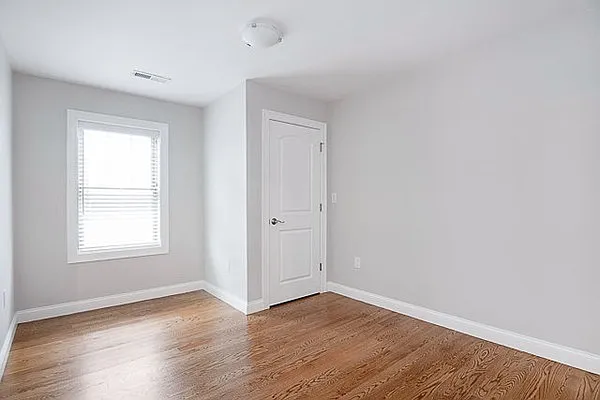 20B Hawthorne St #20B — Photo 6