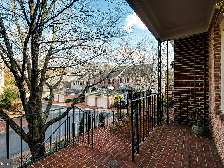 5920 Maplewood Park Pl — Photo 42